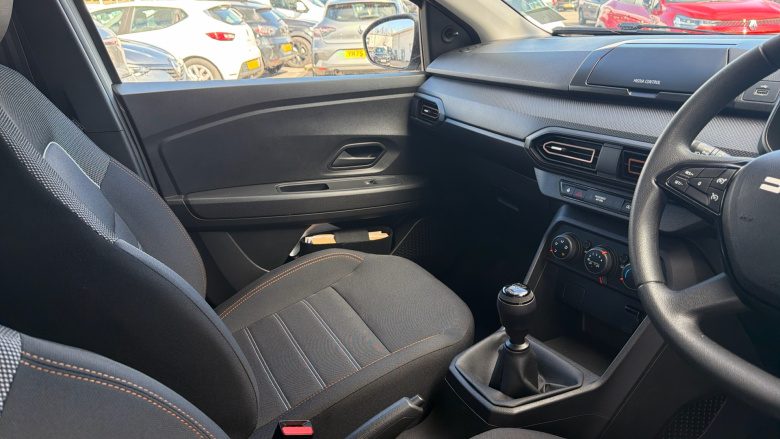 Dacia Sandero Stepway 1.0 TCe Essential 5dr Petrol Hatchback